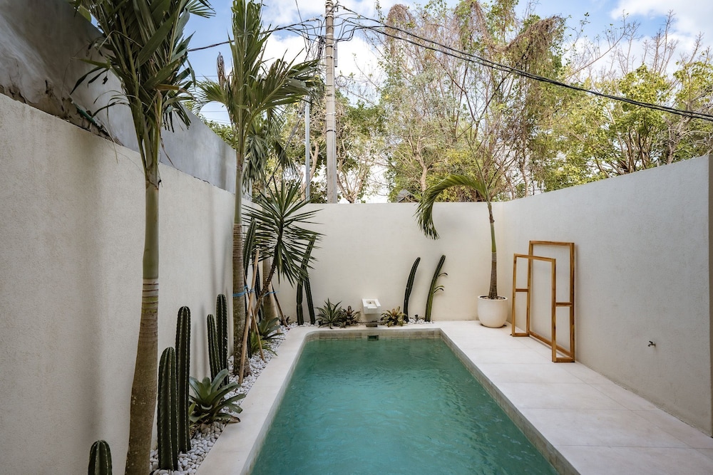 Villa Nazare Berawa