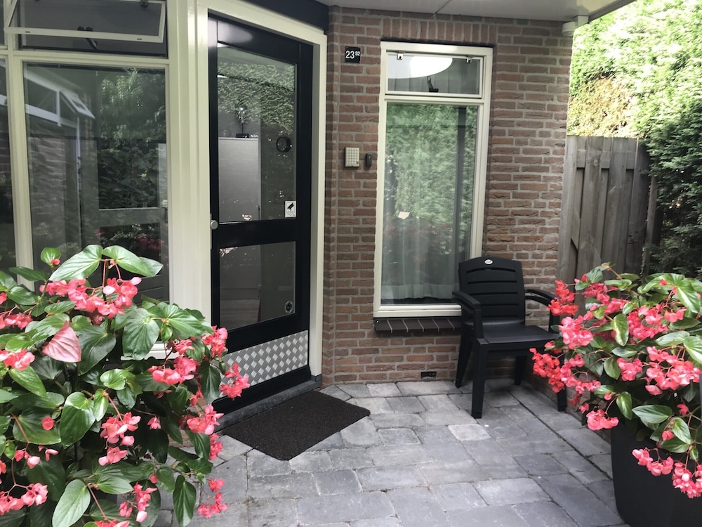 Photo 18