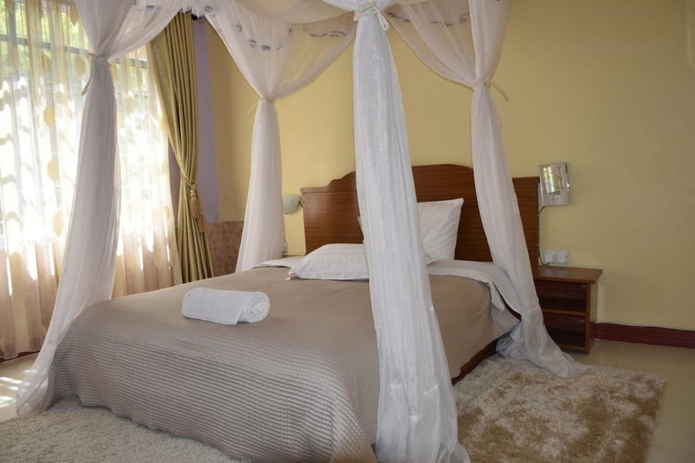 Yaris Guest House view 5