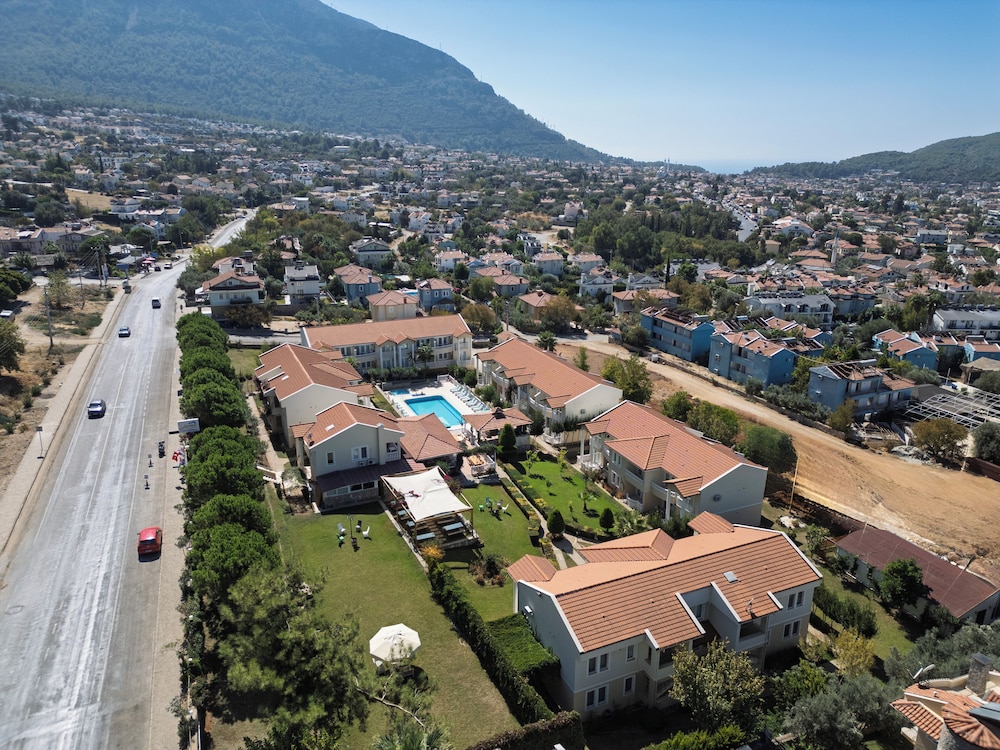Larimar Suite Otel - Image 45
