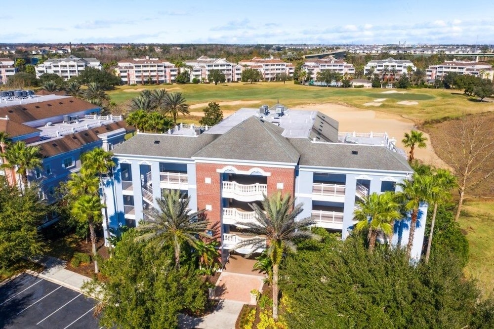 3 Bed Luxury Reunion Resort Golf Course View 3 Bedroom Condo by Redawning - Image 3