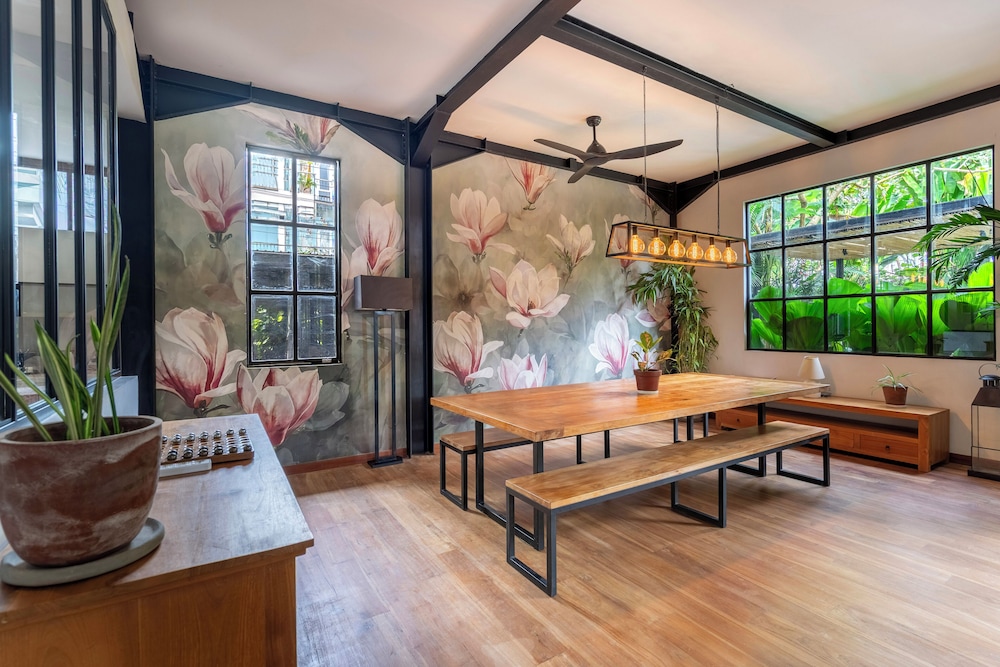 Bon Ton Villa By Betterplace