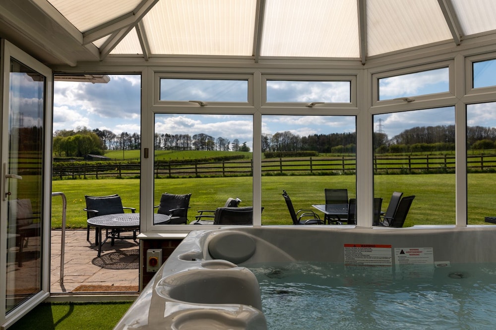Tixall Manor Farm