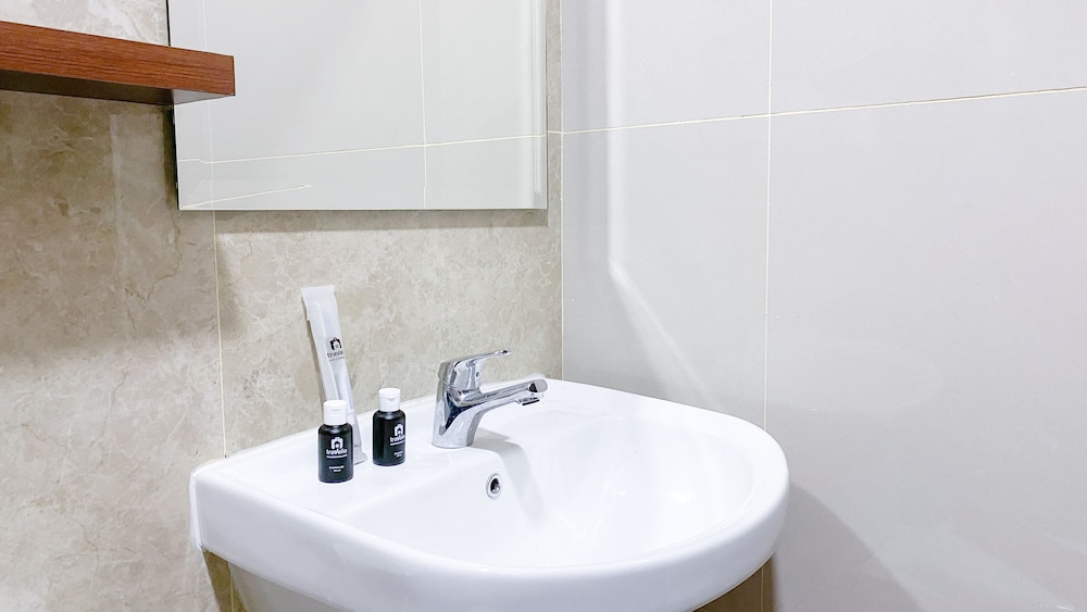 Simply Look Studio Transpark Cibubur Apartment, Depok - 10