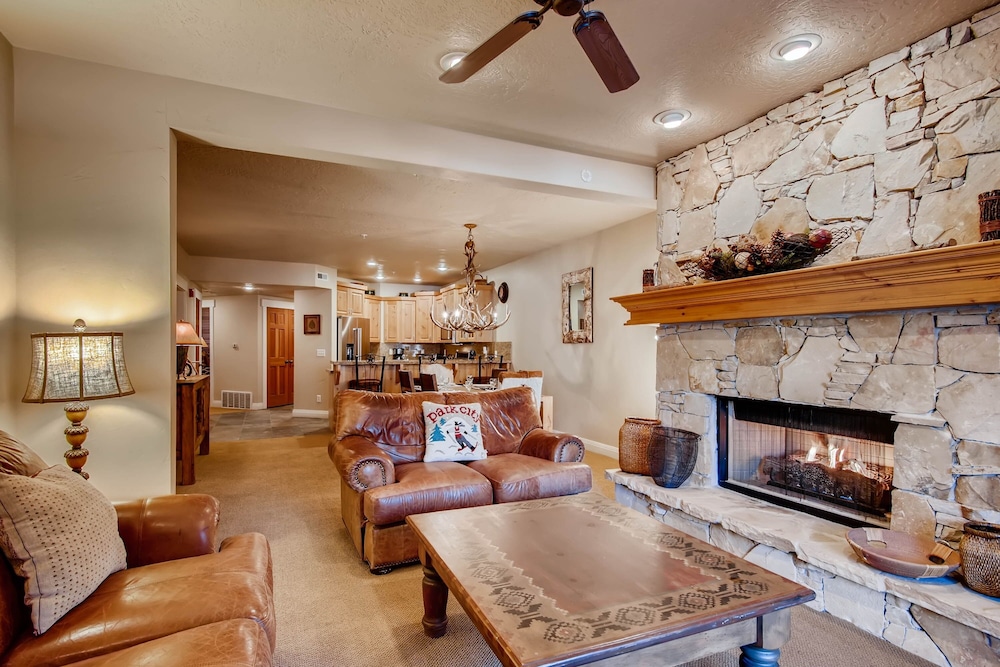 Park City Ski Resort - Town Pointe Condos