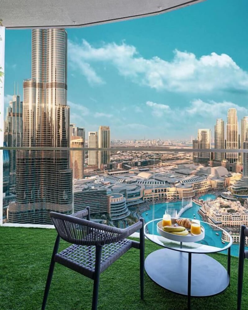 Roomszy Grande Residences Downtown Dubai