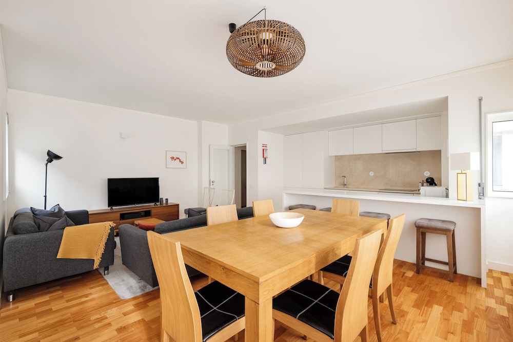 Acm022 Bombarda Homes, Spacious 3BR for Families