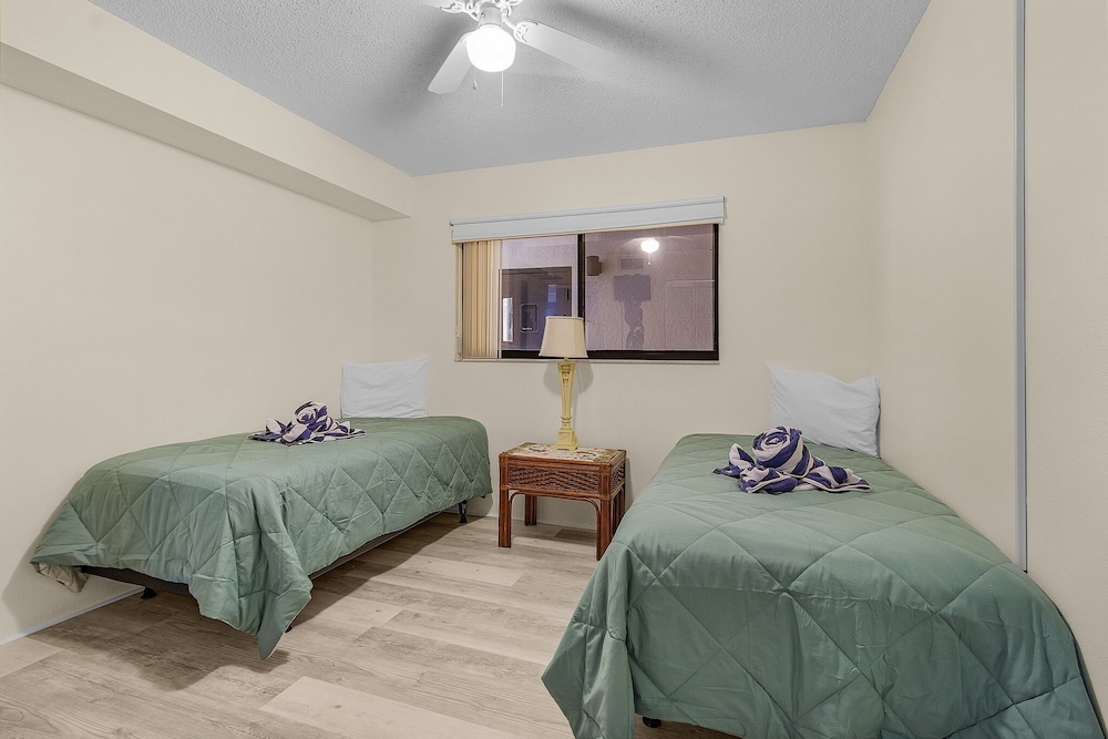 Winward Point Unit 211 2 Bedroom Condo