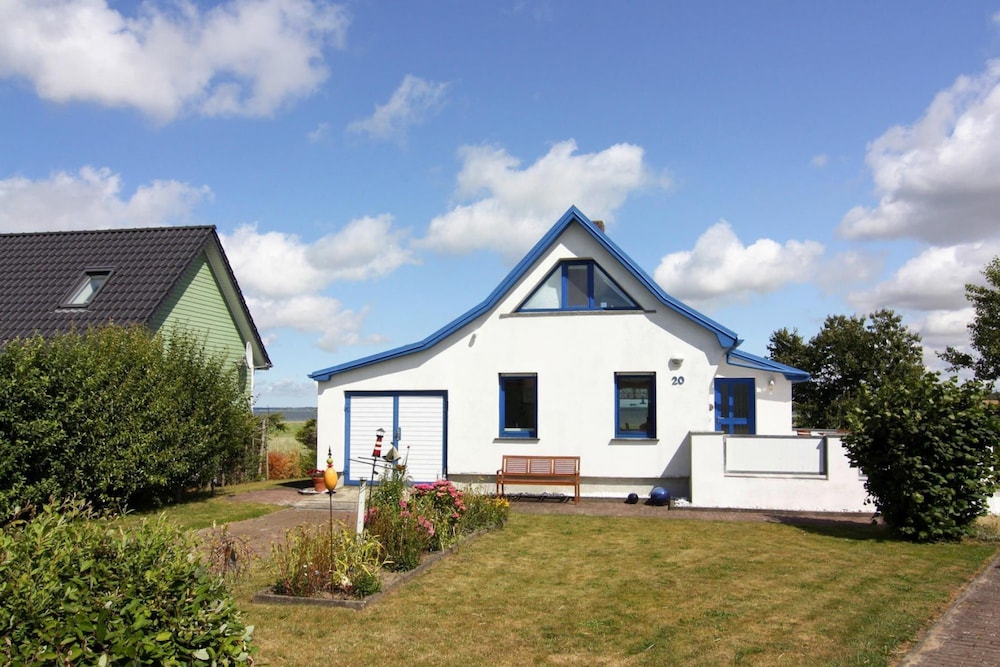 Ferienhaus am Schilfufer in Barth
