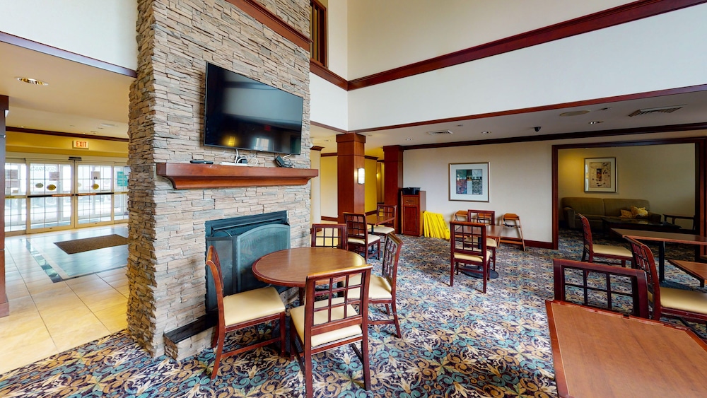 Staybridge Suites Philadelphia Valley Forge 422, an IHG Hotel - Property Image 9