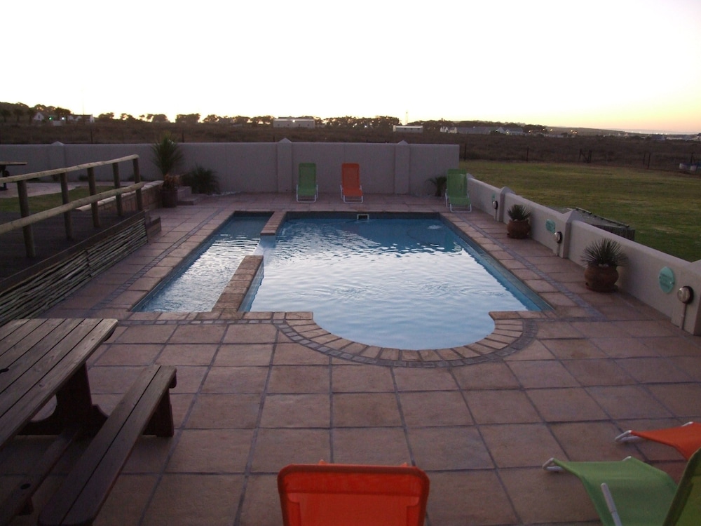 Photo 26