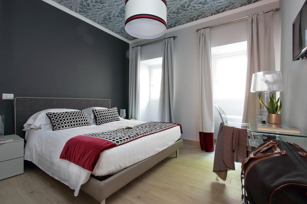 B2 Piazzetta Margutta - B2 - My Extra Home