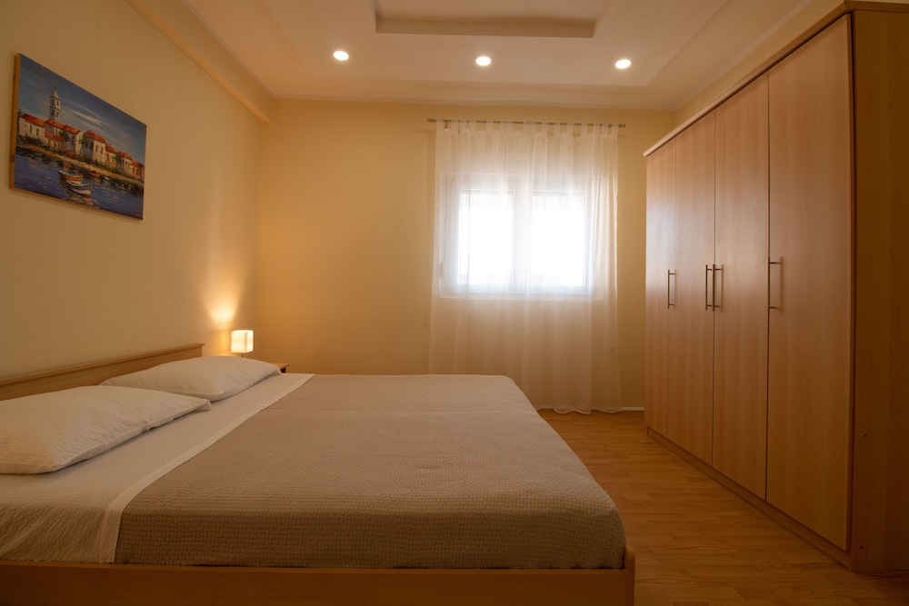 Apartments Klaric