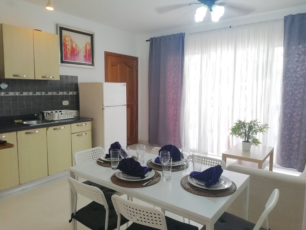 Los Corales Tropical Beach Resort & SPA