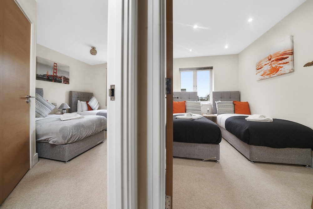 London Heathrow Living Holywell Serviced Houses view 4