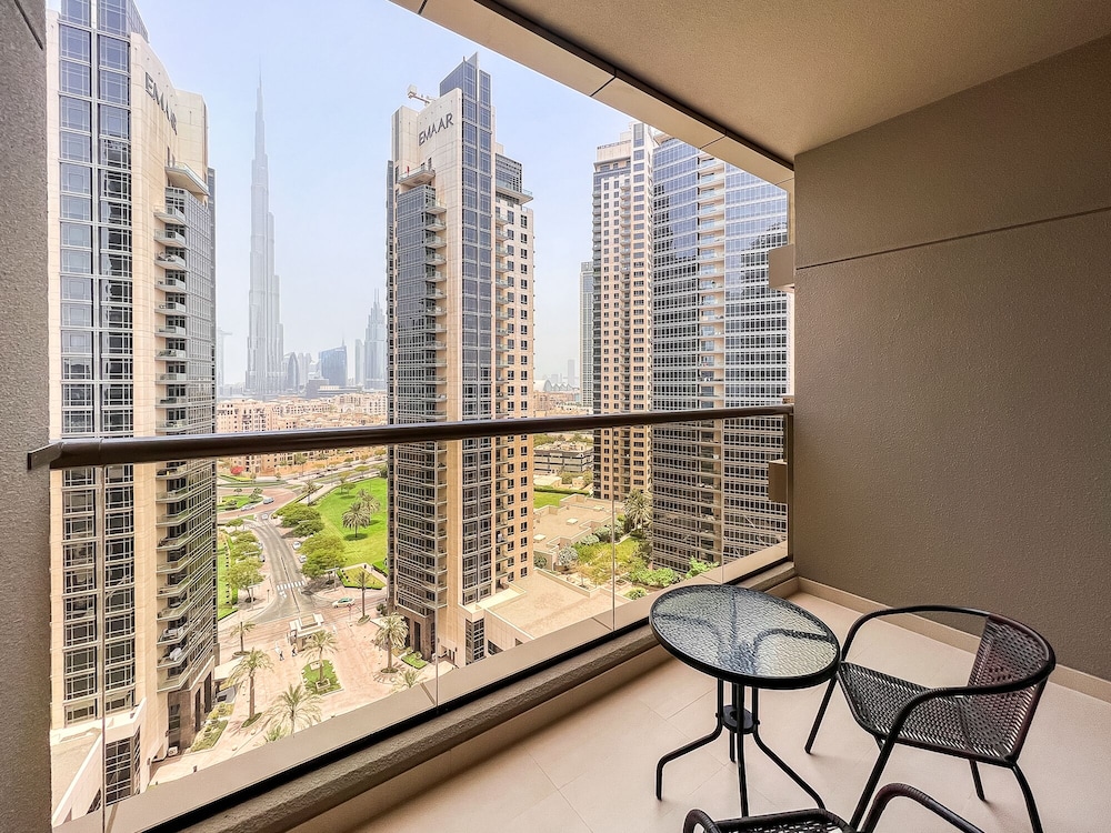 Luton Vacation Homes - Elite Downtown Residence