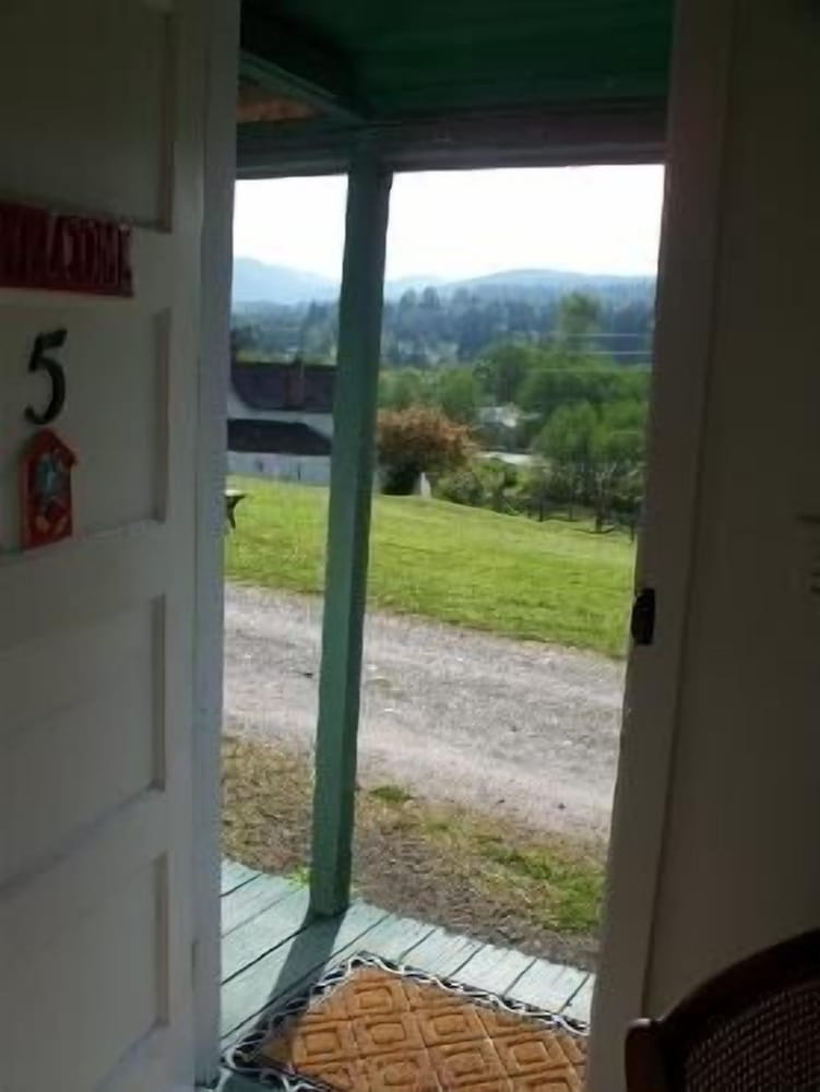 Valley View Motel