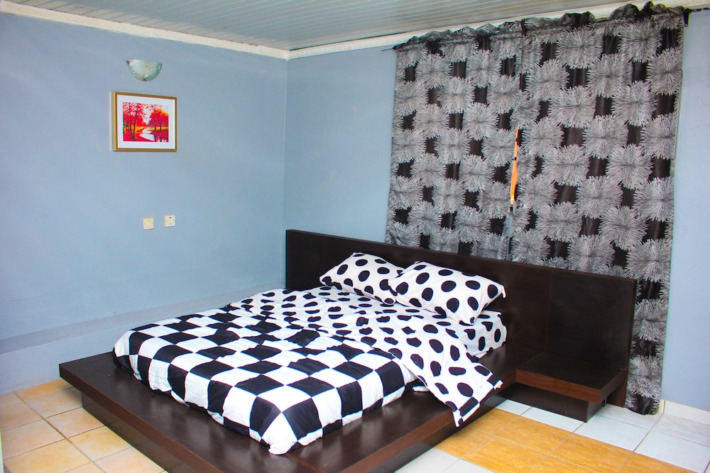 InnTown Studios