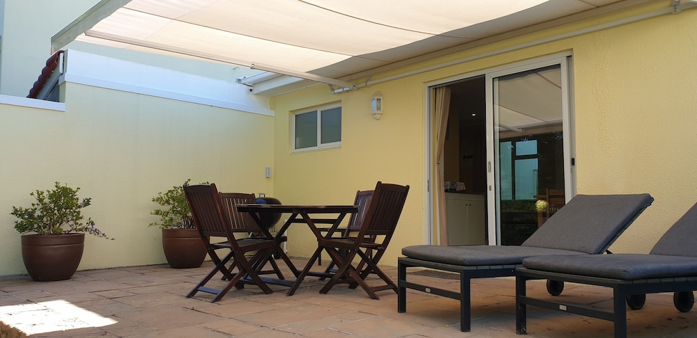 Constantia Cottages