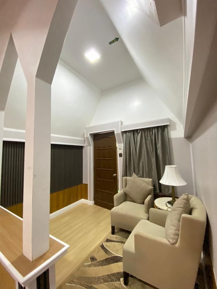 Sharilla Blue Star Resort