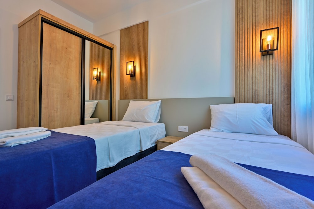 Hi Life Suites
