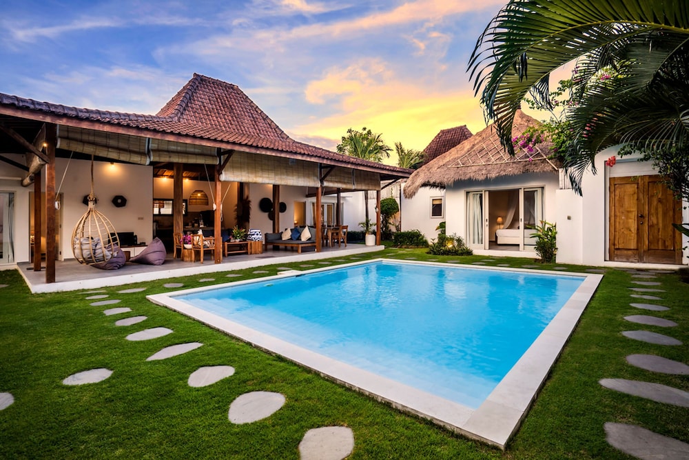 Villa Nakal by Alfred in Bali - Tropical Bliss 4BD Villa w Private Pool Oasis