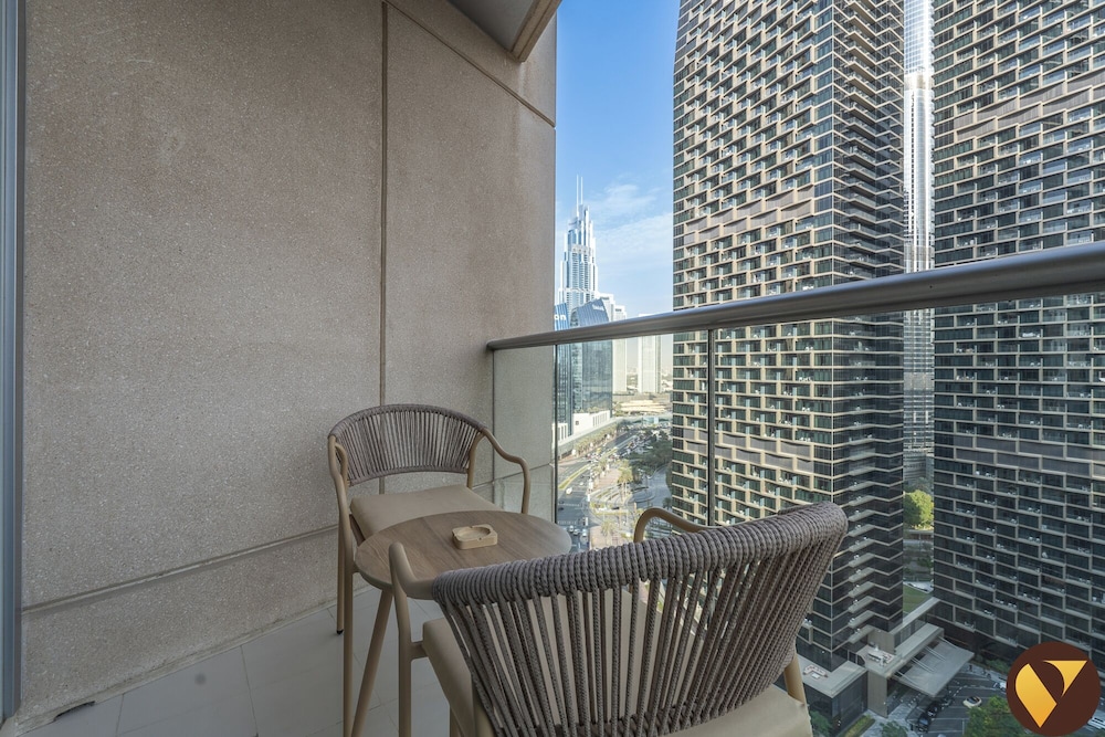 Lofts Emaar near Burj Khalifa Downtown