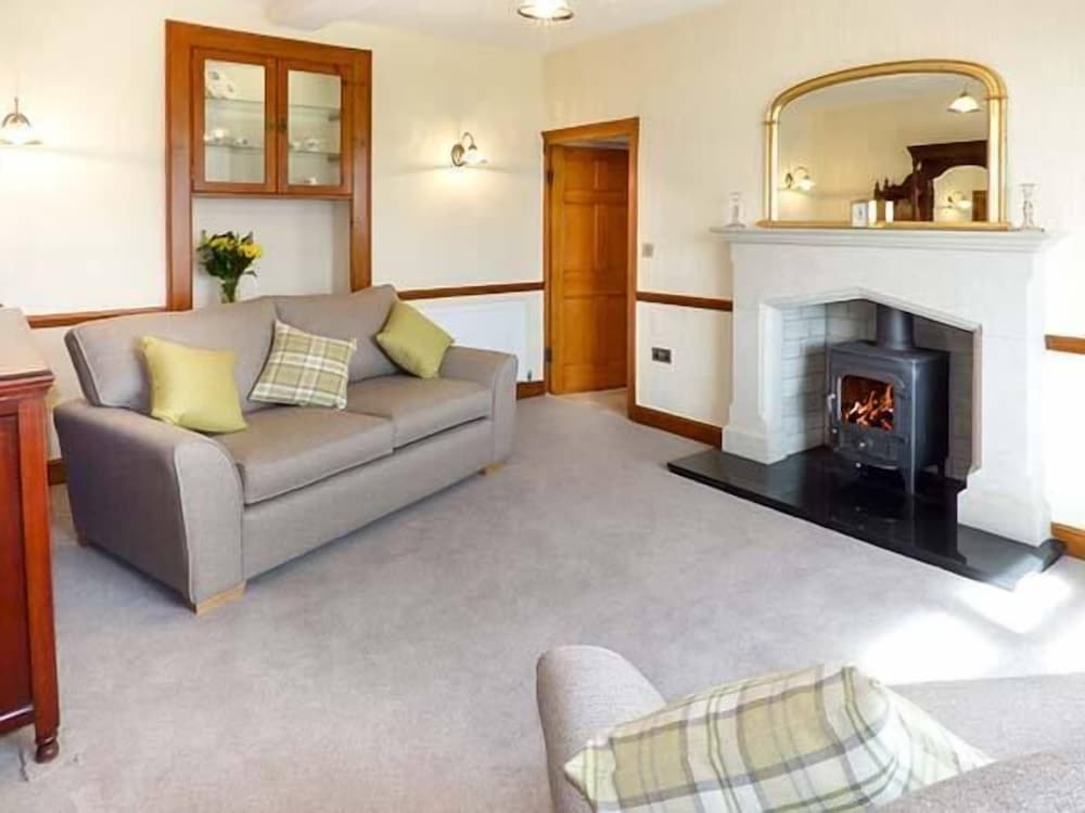 Longwell House