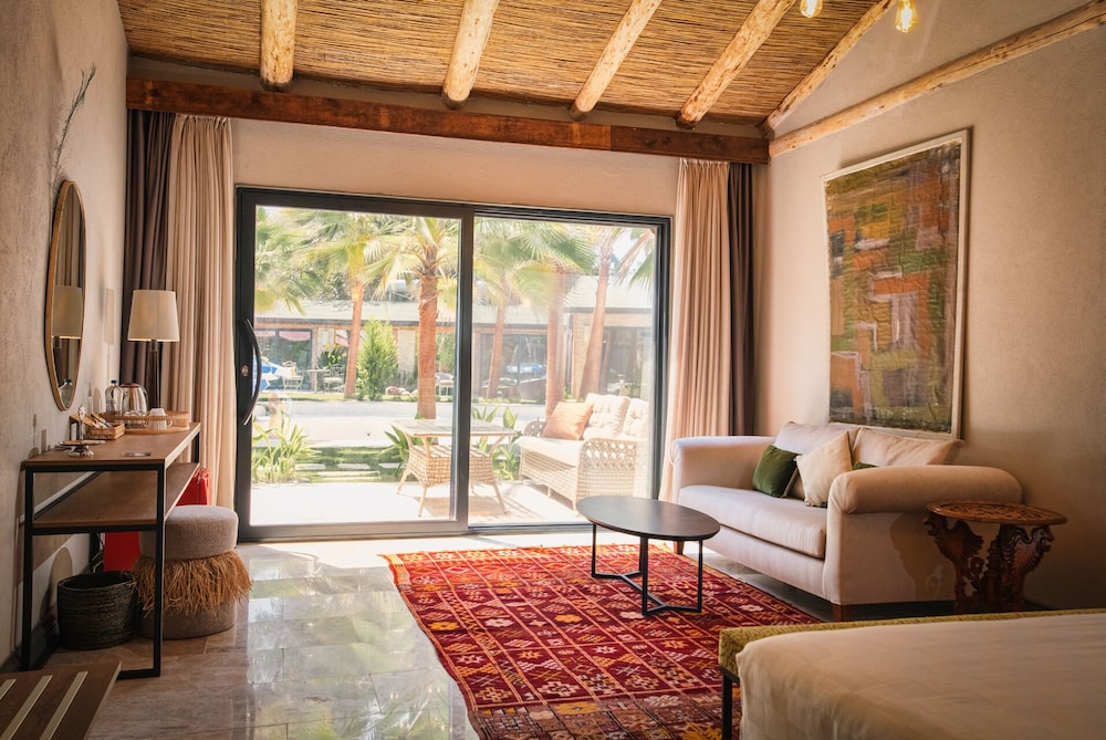 Layla Gocek - Yetişkinlere Özel - Image 18