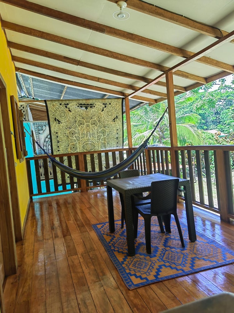 Brisas del Caribe # 2