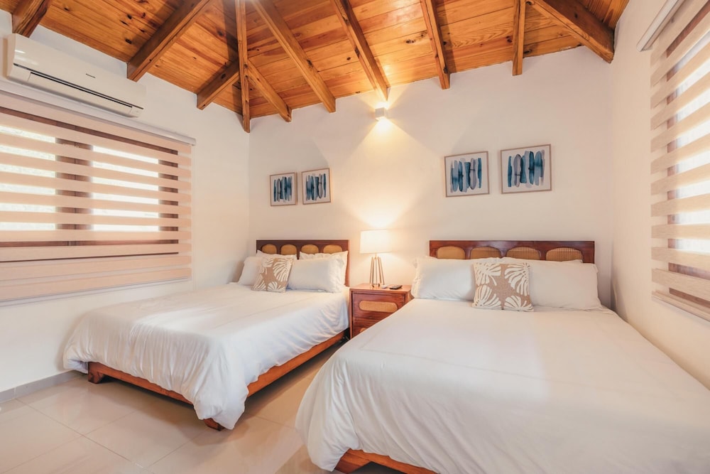 Private Pool Maid Incl Casa de Campo view 3