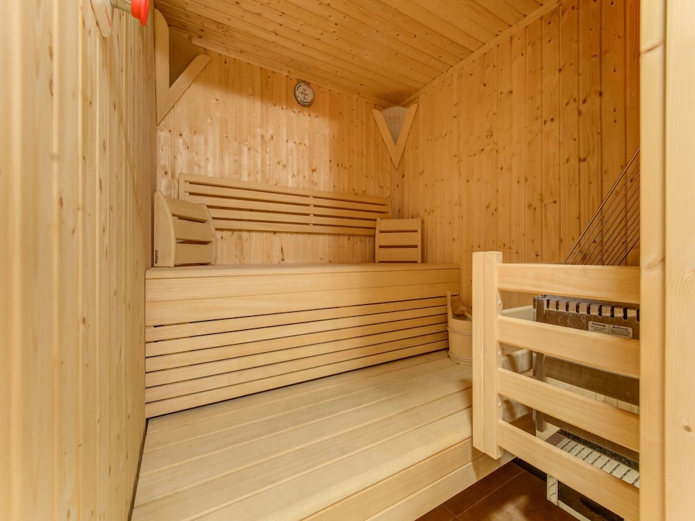 Chalet in Mittersill by Ski Lift & Sauna