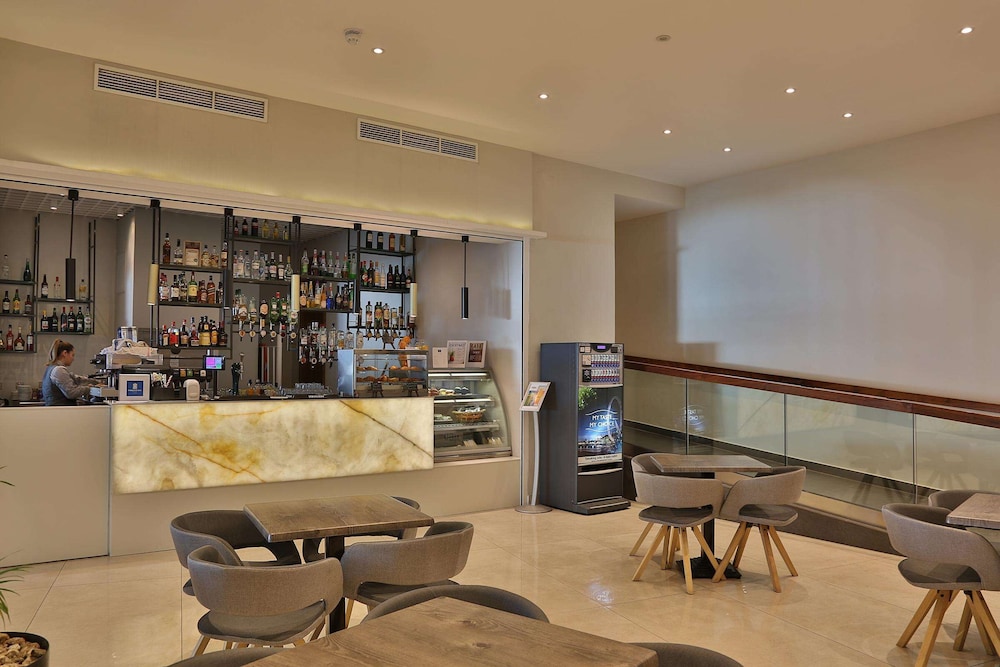 Mellieha Vacations - Paradise Bay Resort - Property Image 1
