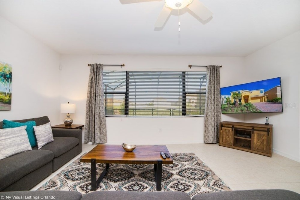 5br Pool Villa At Providence Golf & Country Club 5 Bedroom Villa
