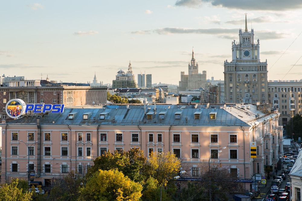 Balmont Apartments Mayakovskaya