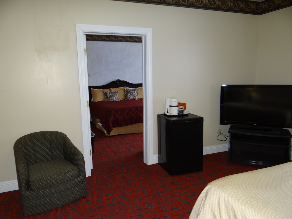 Edelweiss Lodge