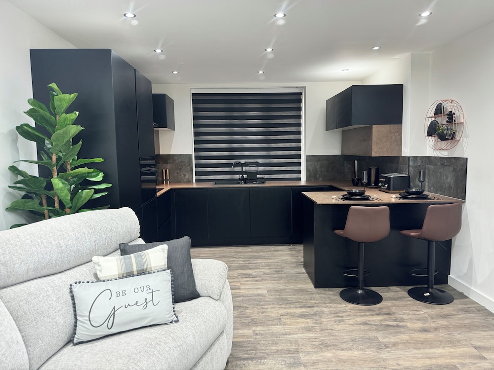 Luxury Flat in Uxbridge