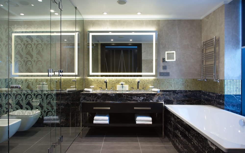 DoubleTree by Hilton Hotel Minsk