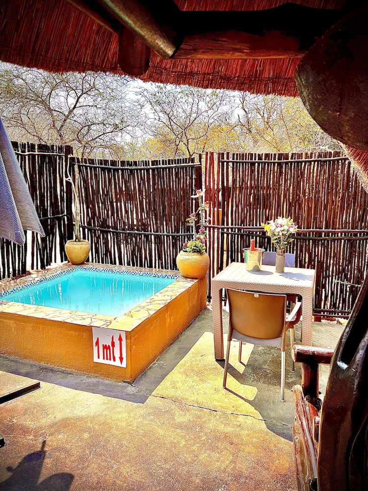 Manzini Swazi King Chalets
