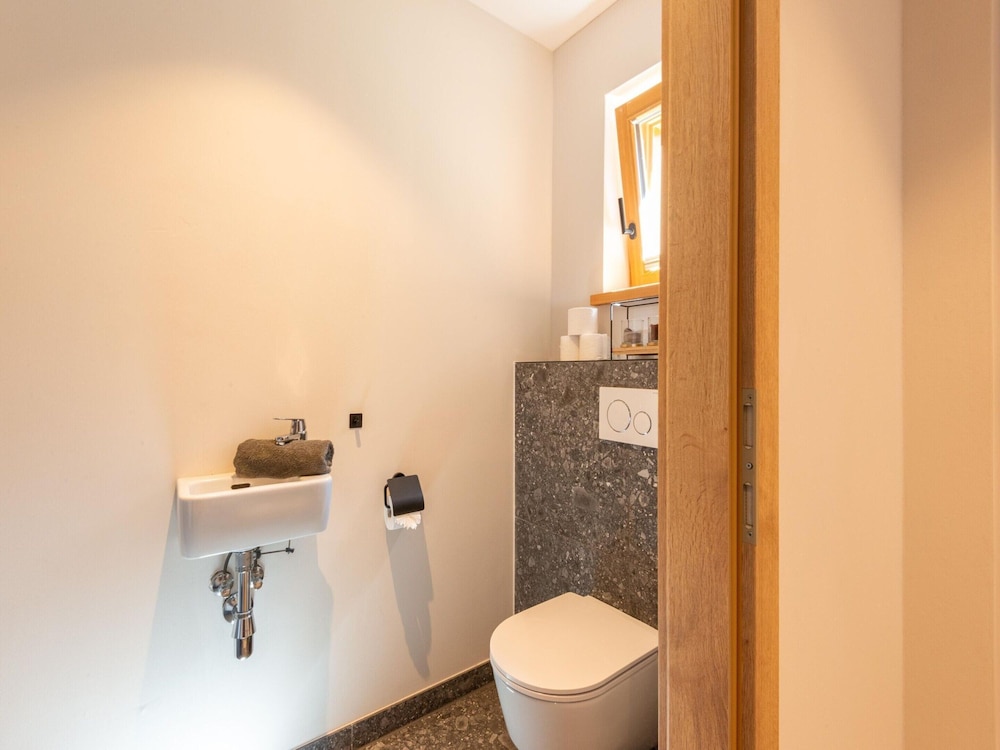 Welcoming Chalet in Wolting With Sauna