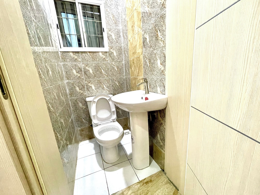 FURNISHED APARTMENTS
