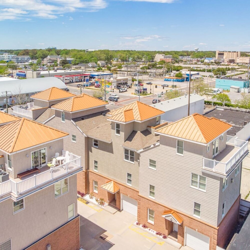 Coastal Destiny - Ocean View Balcony Elevator