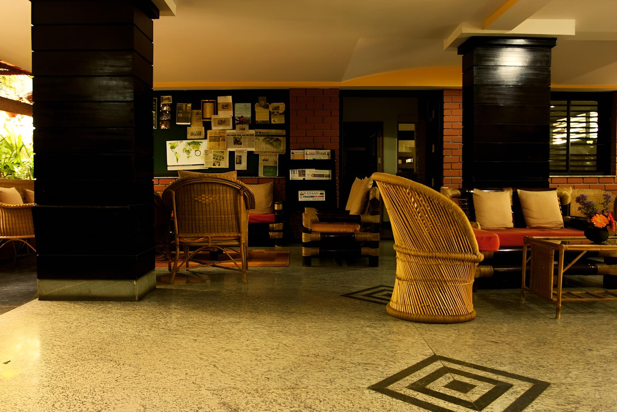 Hotel Mint Green Path
