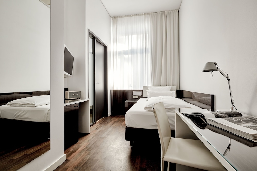 Frankfurt Vacations - The Pure, a Member of Design Hotels - Property Image 54
