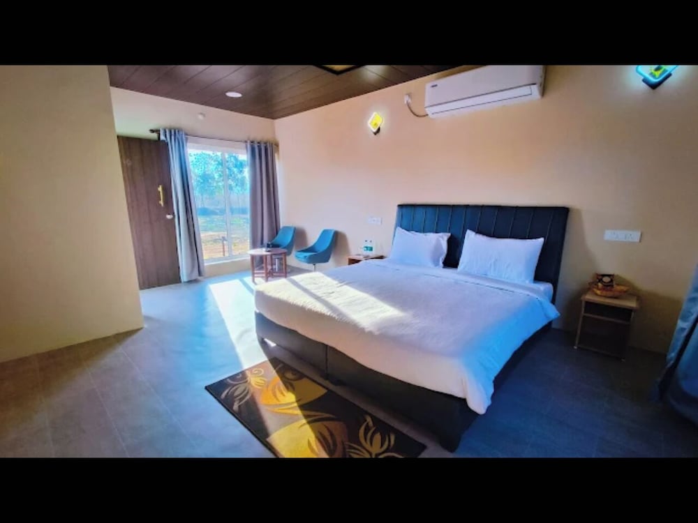Pench Kulamama Safari Resort