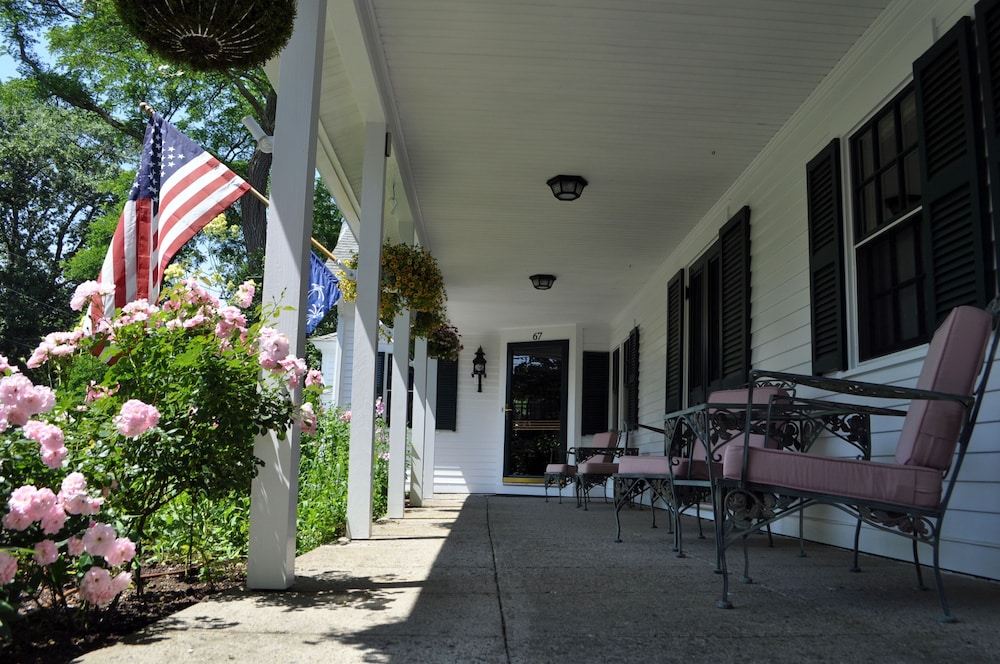 Bar Harbor Vacations - Stone Throw Cottage - Property Image 16
