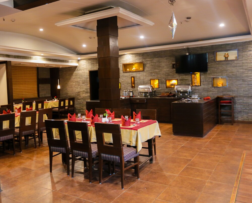 Faridabad Vacations - CS Boutique Hotel - Property Image 7