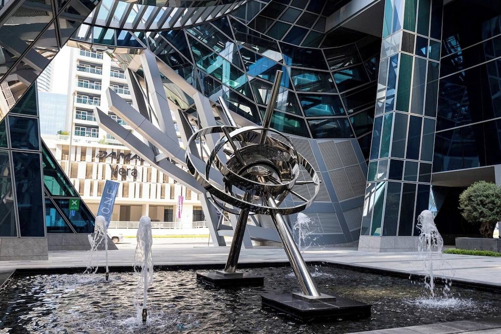 GLOBALSTAY. J One Tower Apartments