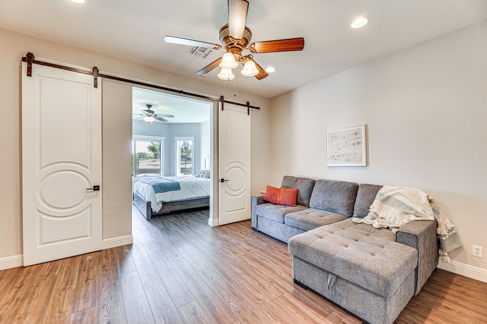 Expansive Mesa Retreat w/ Private Outdoor Pool! view 3