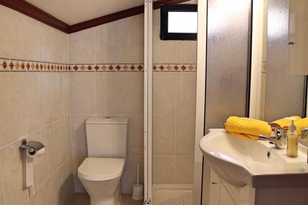 Dinis Country Apartment by Our Madeira